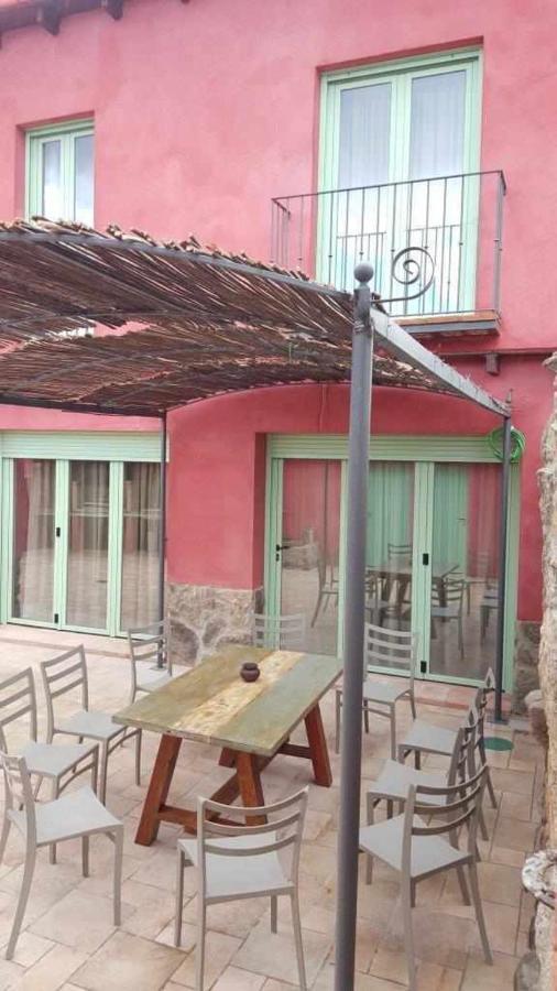 Casa Rural Rojo Del Tietar La Iglesuela Exterior foto