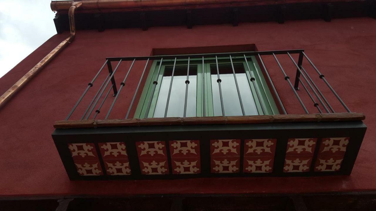 Casa Rural Rojo Del Tietar La Iglesuela Exterior foto